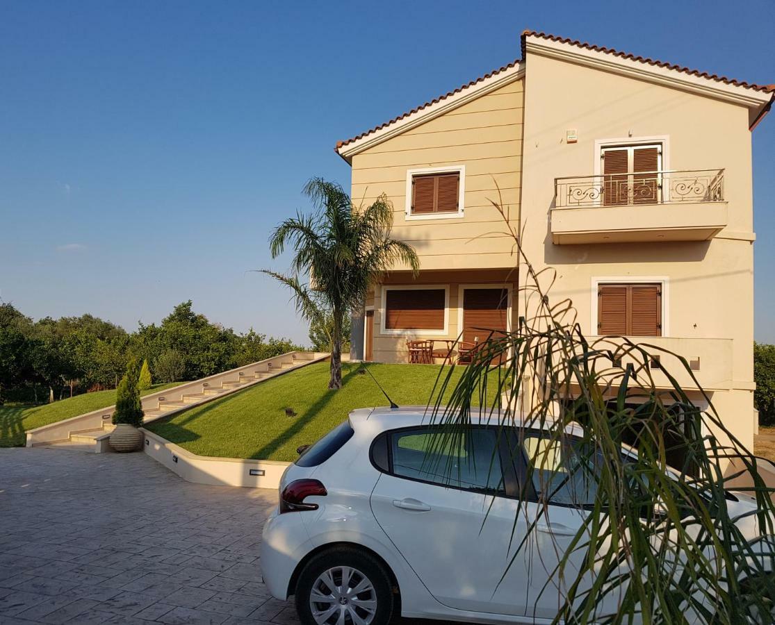 Dimitris Villa Aegium Buitenkant foto